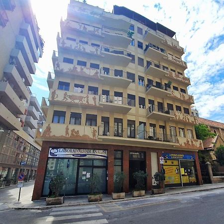 A un passo dal centro Palermo Exterior foto